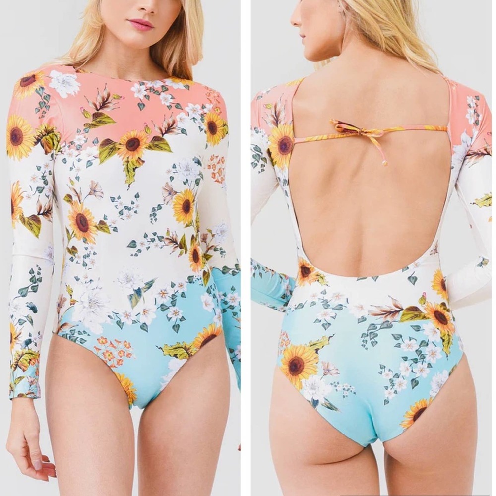 NEW Agua Bendita Clara floral rash-guard Long Sleeve one-piece swimsuit, L